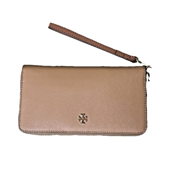 Tory Burch Handbags - Tory Burch Emerson Zip Continental Wallet Wristlet Moose Brown Saffiano Leather